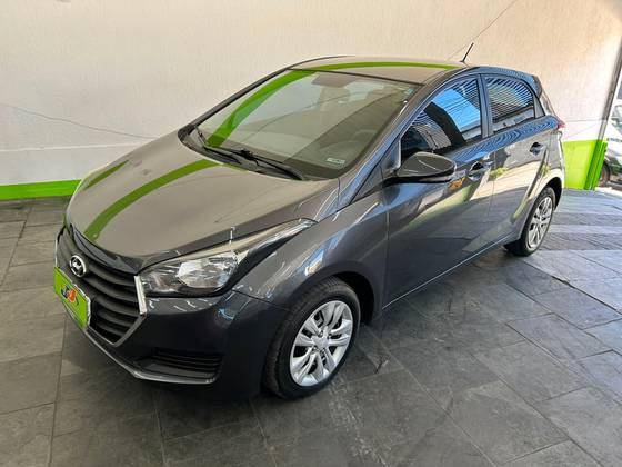 HYUNDAI HB20 1.0 COMFORT PLUS 12V FLEX 4P MANUAL HYUNDAI HB20 1.0 COMFORT PLUS 12V FLEX 4P MANUAL